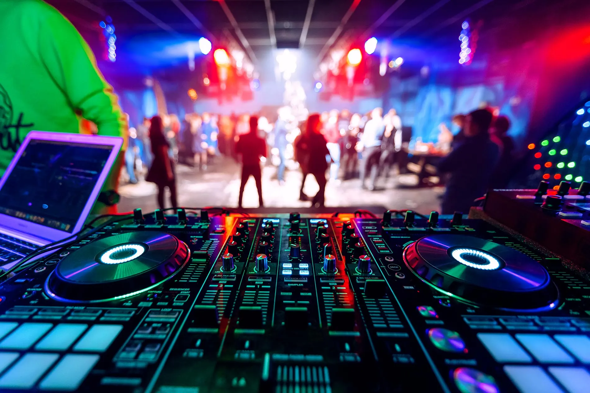 Corporate Event DJ Services Los Angeles